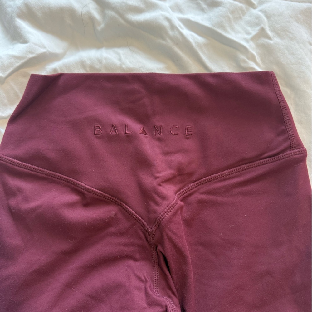 Balance Maroon Leggings
